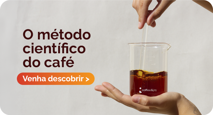 A Ciência por Trás da Xícara: Por Que o Seu Café Muda de Sabor Todo Dia?